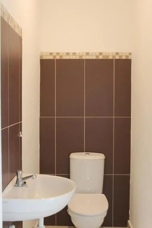 Charming 2 BR home with a beautiful private patio