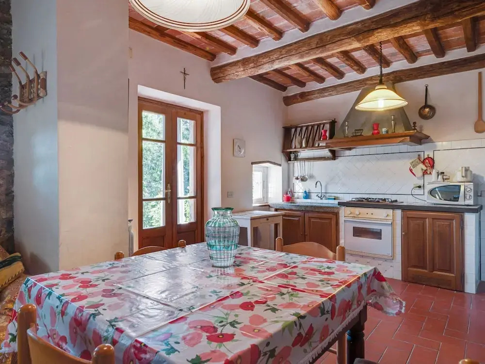 Cottage in Convalle With Terrace