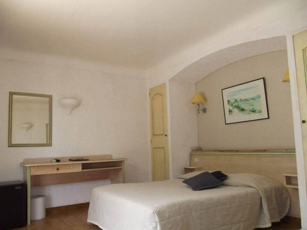 HOTEL LA QUIETUDE