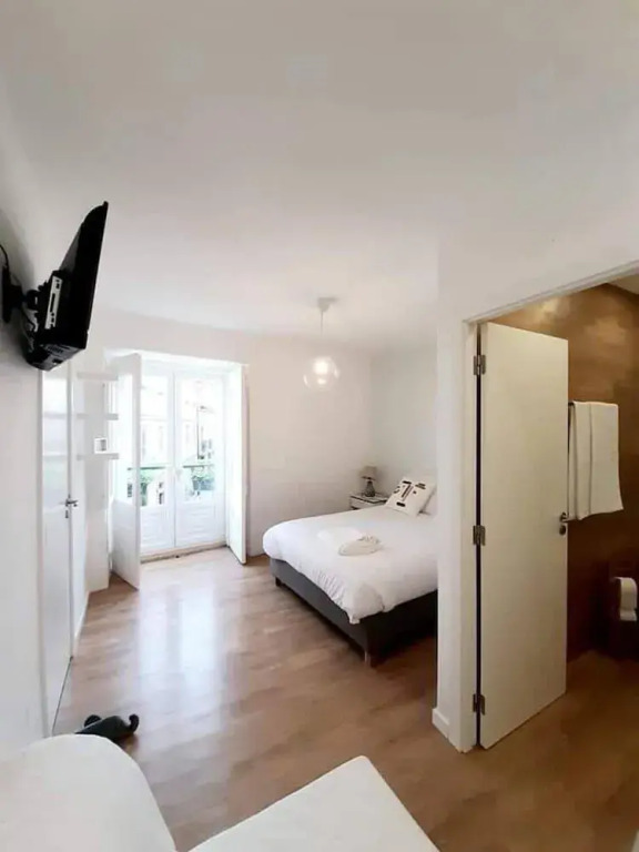 Beautiful Family Apartment in Leiria