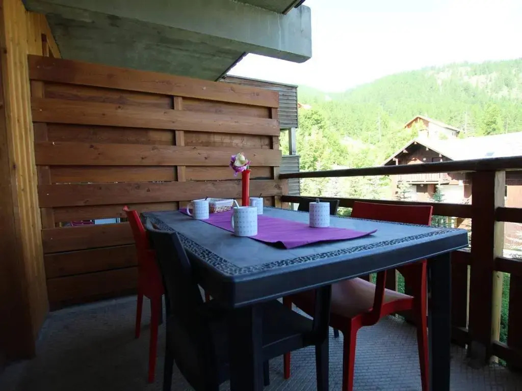 Appartement Puy-Saint-Vincent, 2 pièces, 6 personnes - FR-1-330G-133
