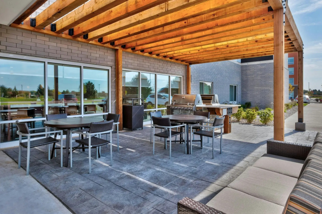 TownePlace Suites by Marriott Grand Rapids Airport Southeast