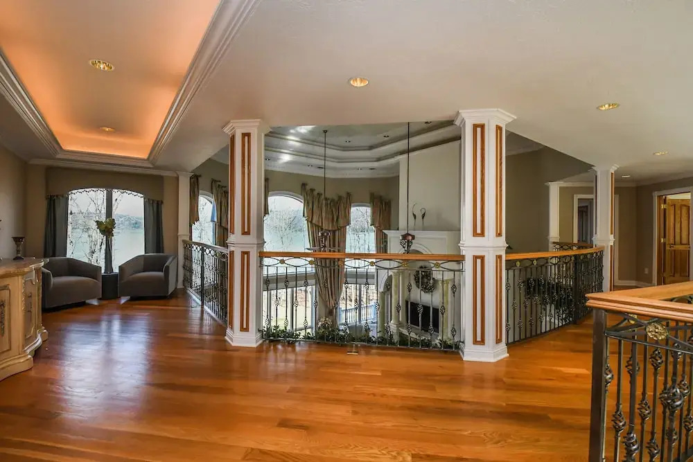 Preston on the Lake 5 Bedroom House