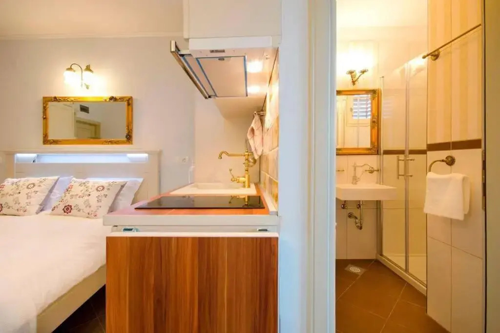 Studio Centener Rustico Gold