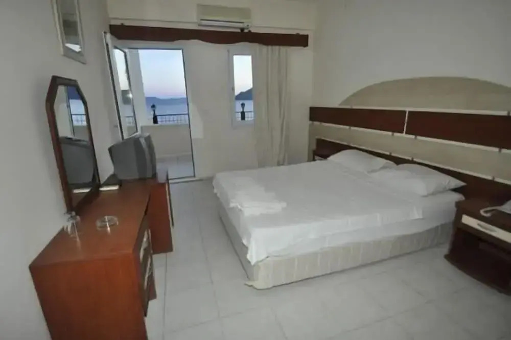 Bodrum Ada Suites Beach Hotel
