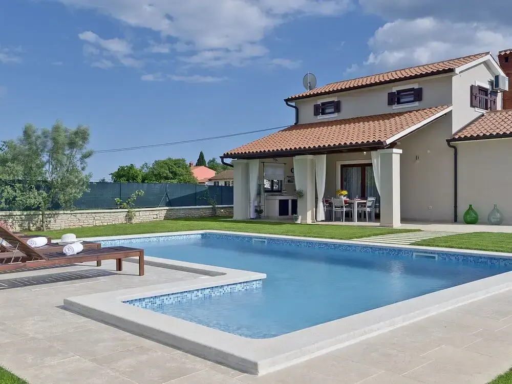 Modern Holiday Home With Pool in Marcana