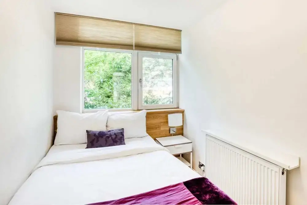 Homely 4 Bedroom House in Brixton