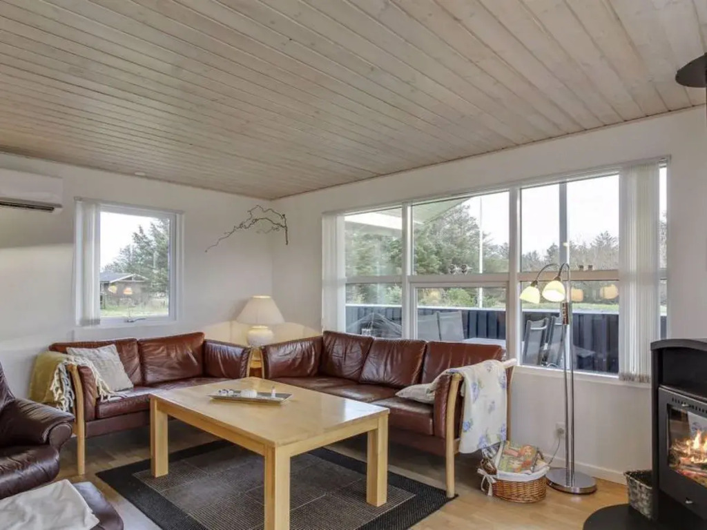 "Toni" - 650m from the sea in NW Jutland