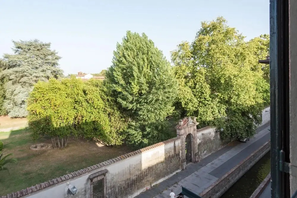 Casa Emy in Lucca With 3 Bedrooms and 2 Bathrooms