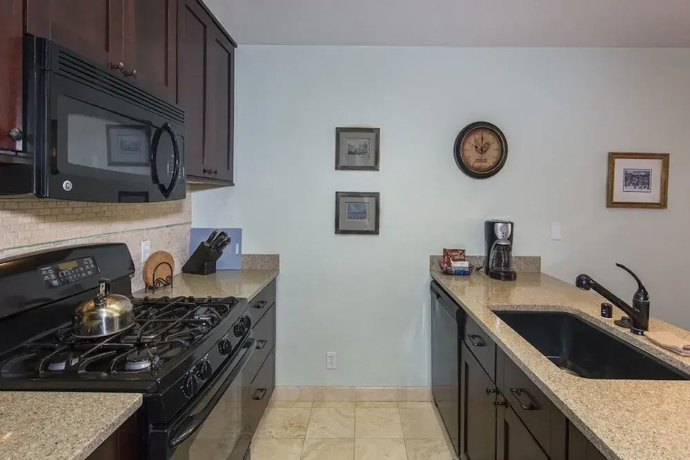 The Meadows 1120 - 2 Br Condo