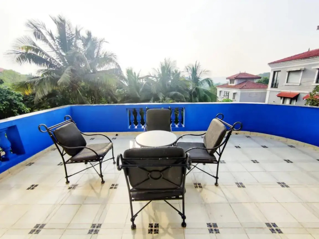 Amazing Hilltop 4 BHK Villa with Private Pool near Candolim