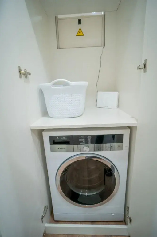 Modern Stylish Apartment - Near Mall of Istanbul