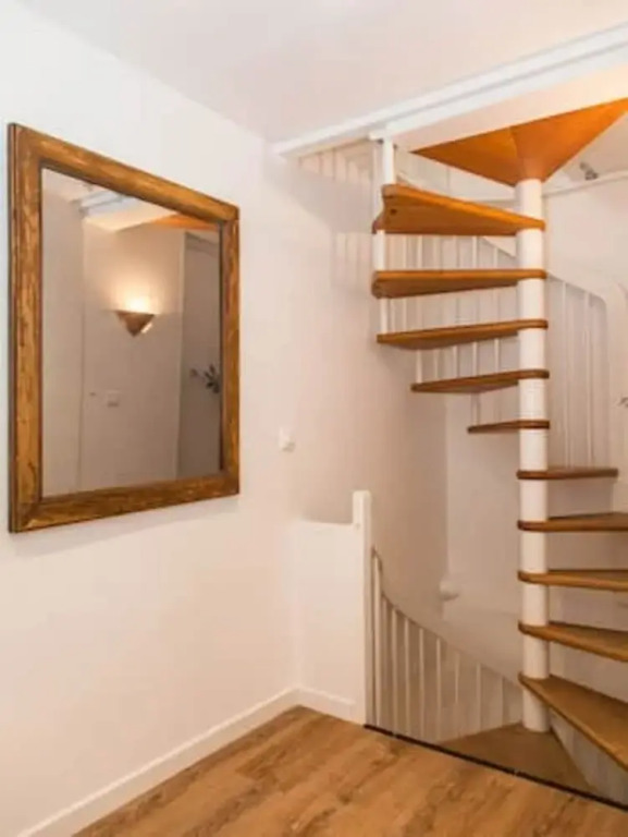 House With 4 Bedrooms in Paris, With Wifi