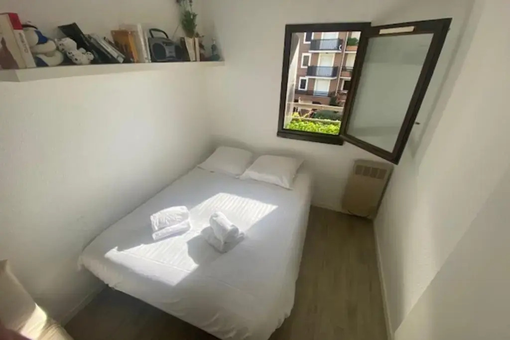 24m Comfort 3 Pers With Balcon Near The Beach