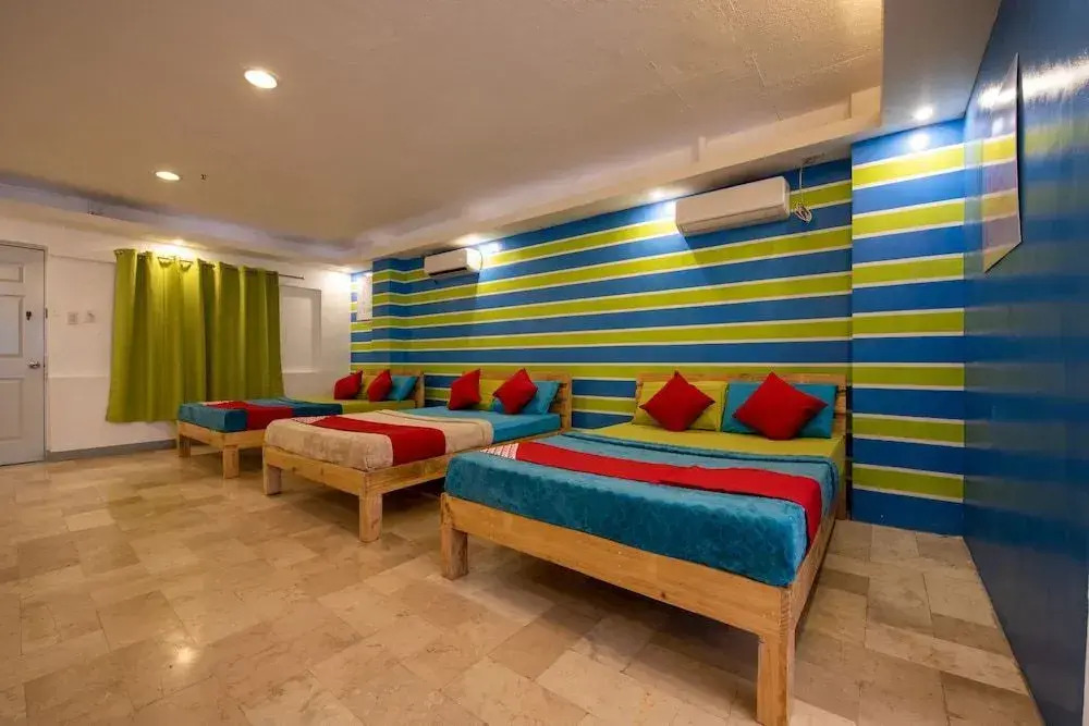 Yuj Inn Pasay