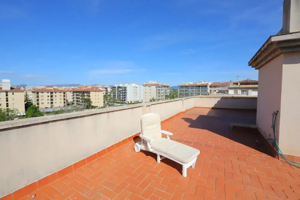 Apartamento Acogedor Para 6 Personas en Cambrils
