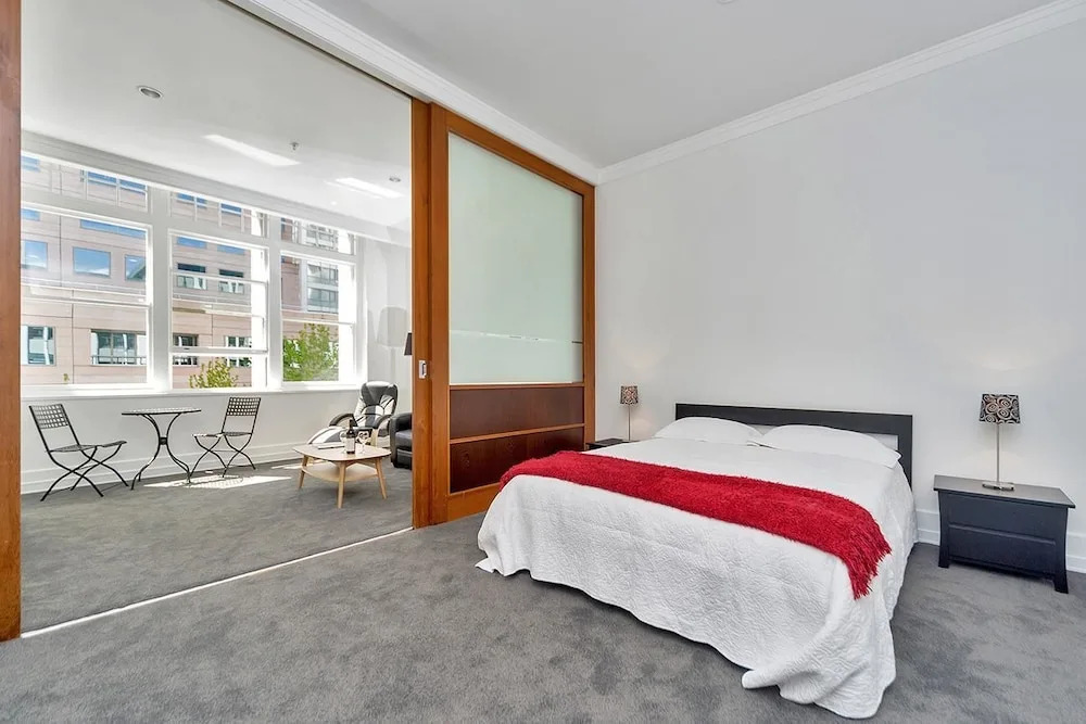 QV Deluxe Hotel Apartment - 786