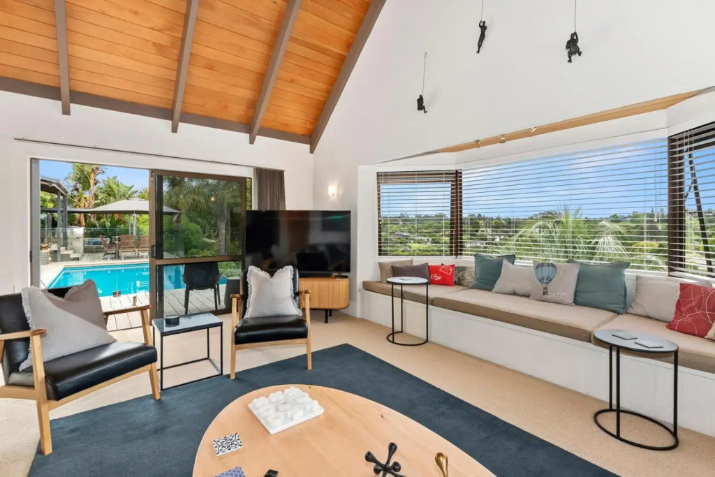Riverview Landing - Kerikeri Holiday Home