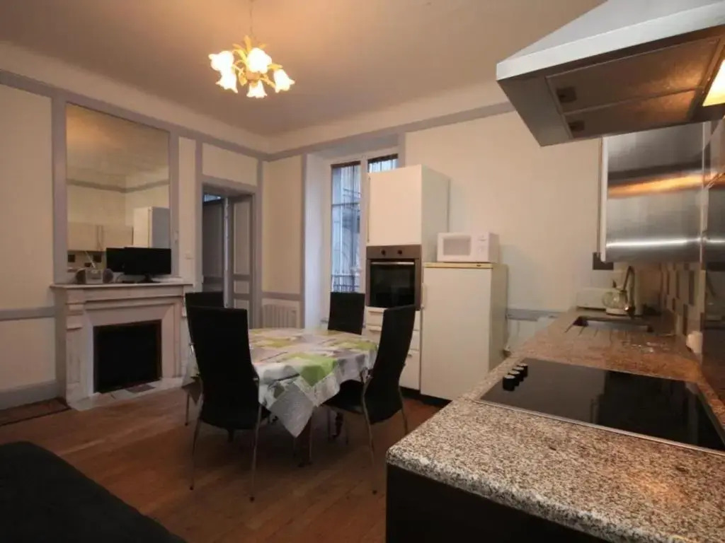 Appartement Mont-Dore, 2 pièces, 4 personnes - FR-1-608-104