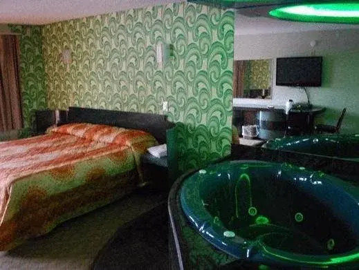 South Bay Motel
