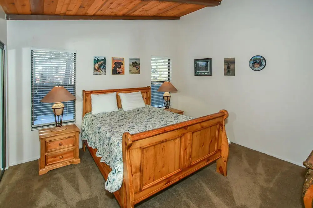Lakeside Retreat-1830 by Big Bear Vacations