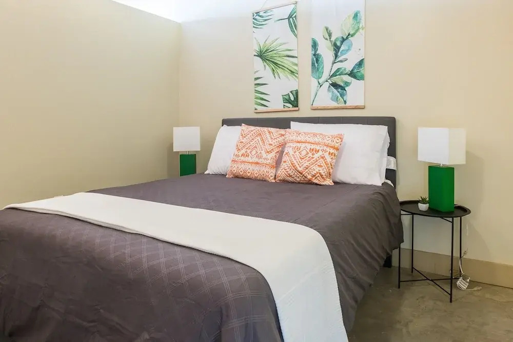 FRONTDESK 1209 Washington Ave Apts Downtown St Louis