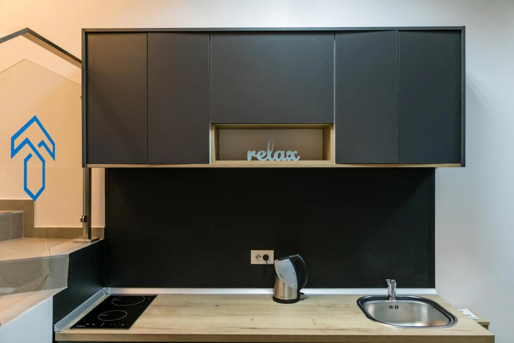 TODOR APARTMENTS Center