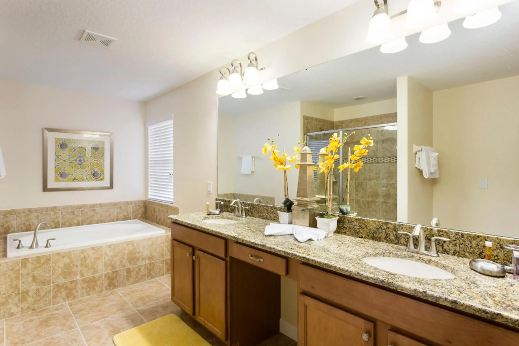 6Br 6Bath Pvt Home Pool 10min Disney 3282ft