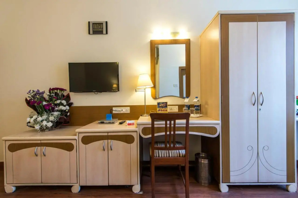 Hotel Park Central Koregaon Park