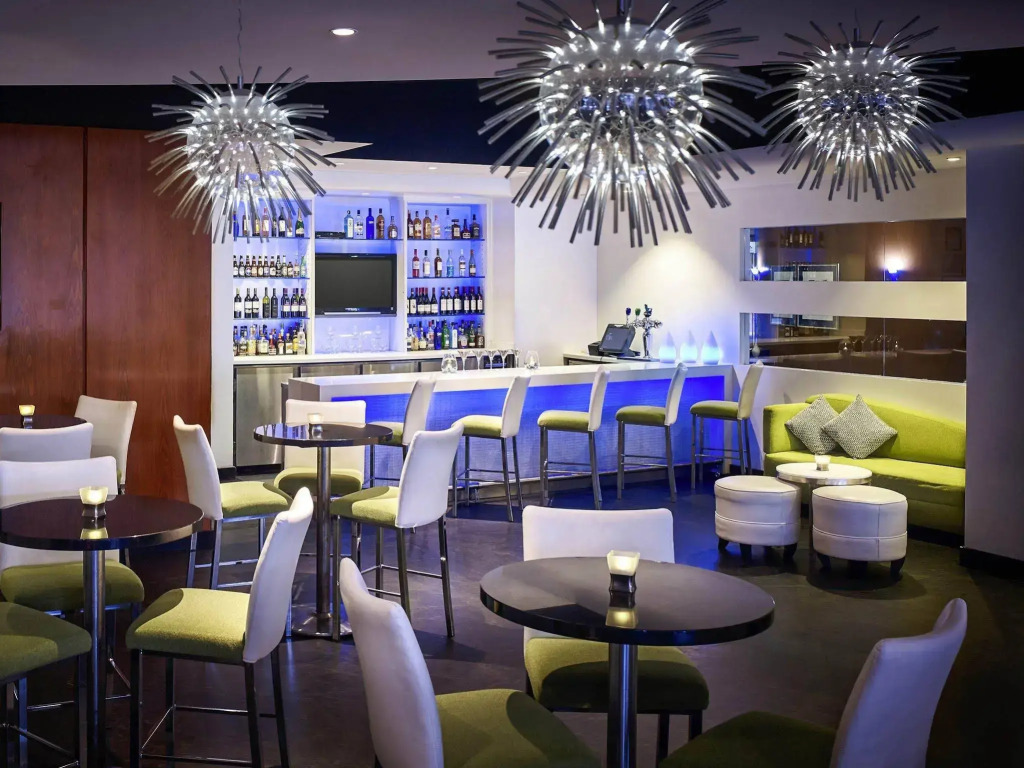 Novotel Toronto North York