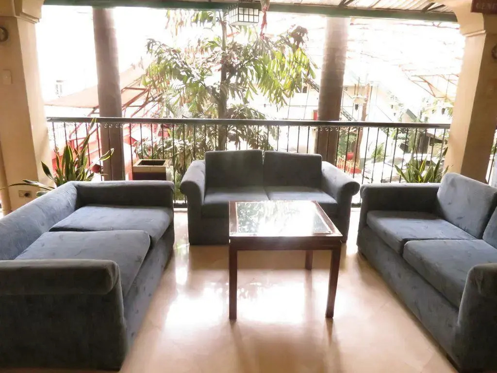 Garden Plaza Hotel and Suites