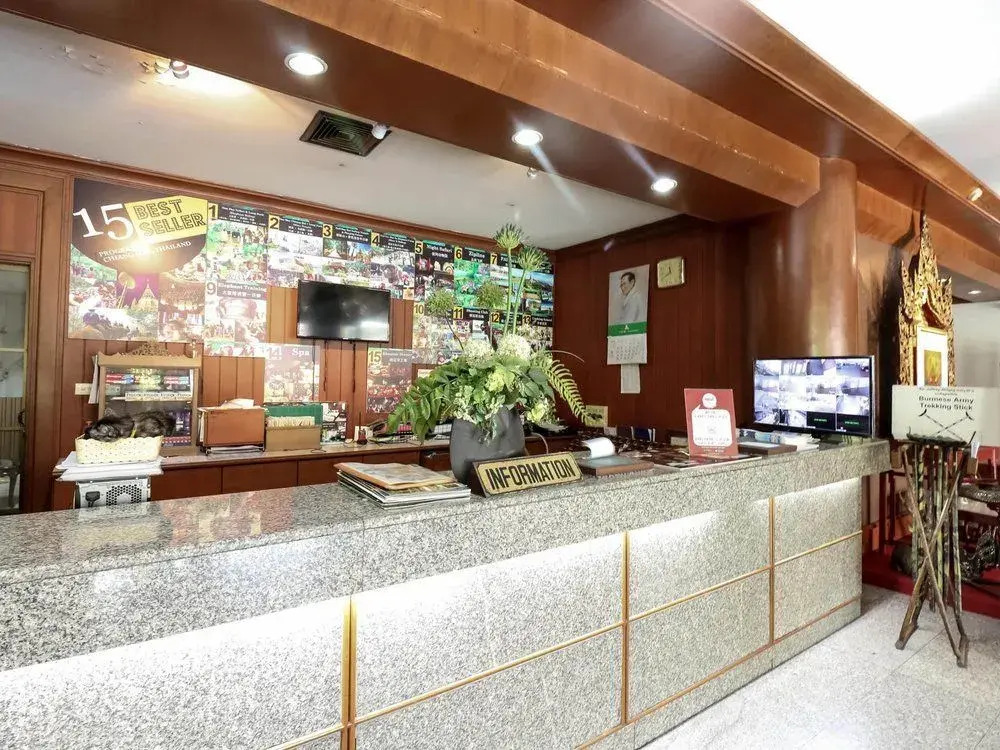Nida Rooms White Gate 2 Walking