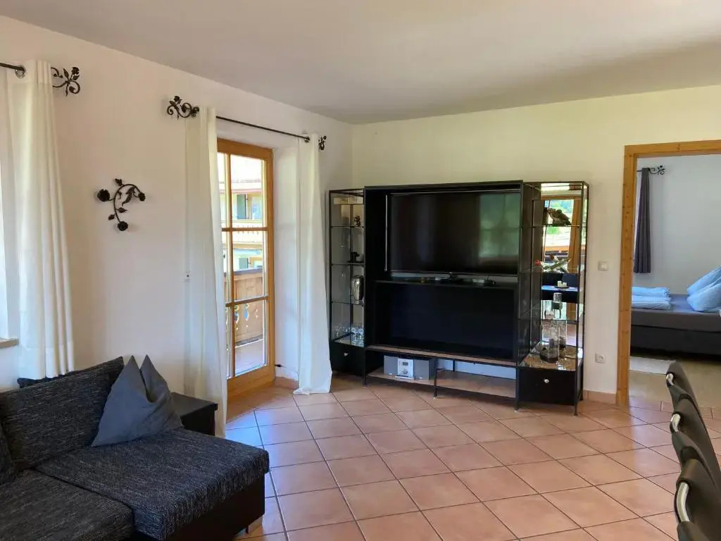 Ferienwohnung Bergblick für bis 13 oder 14 Personen mit 5 Schlafzimmer und 3 Bäder