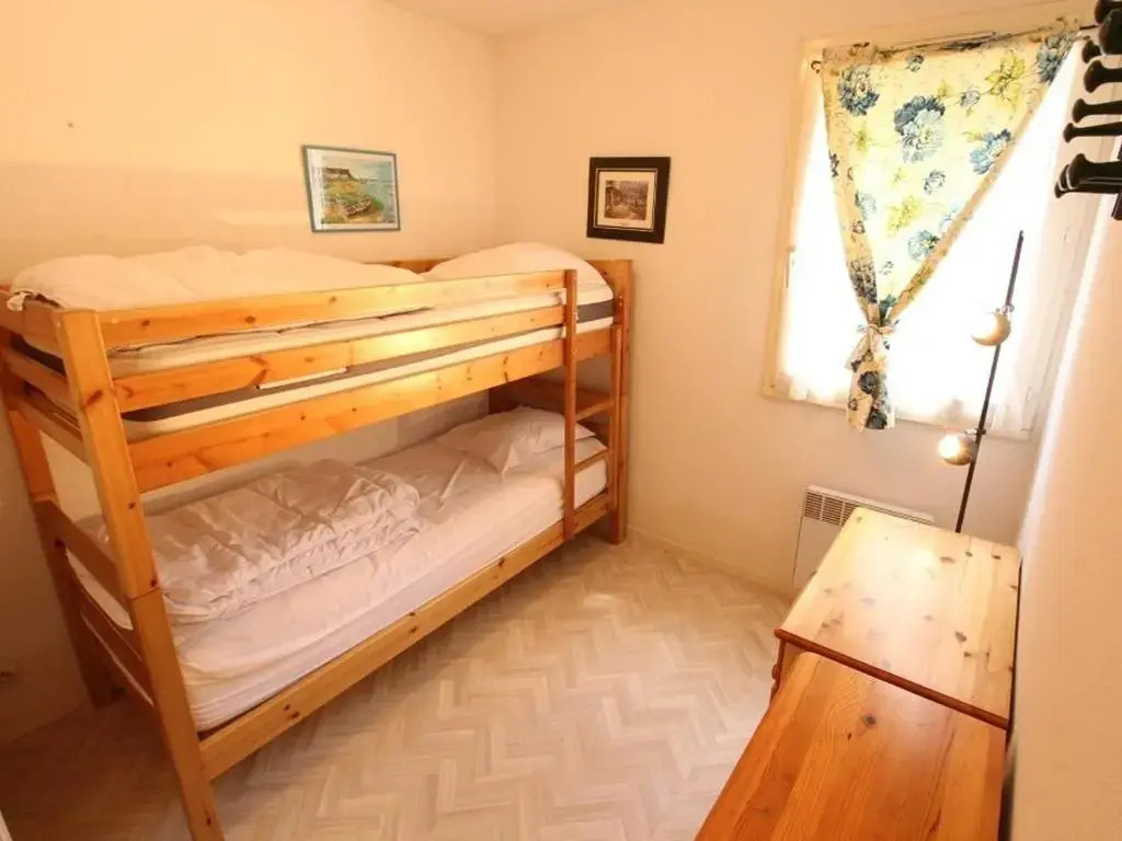 Appartement Bagnères-de-Luchon, 3 pièces, 4 personnes - FR-1-313-178