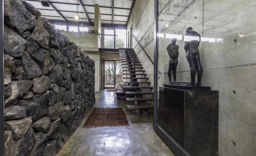 Celtis House