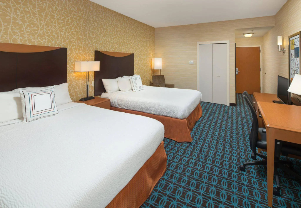 Fairfield Inn and Suites Cleveland
