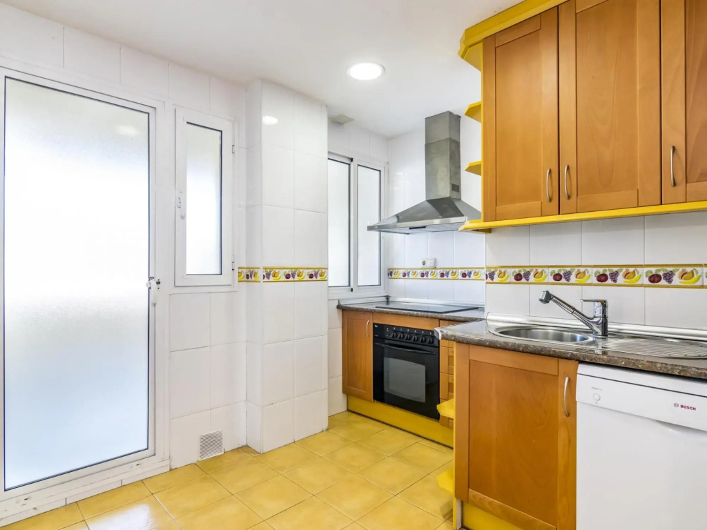 First line beach apartment 318