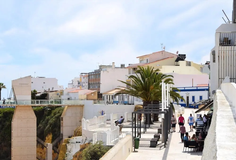 Apartment With one Bedroom in Encarnação, With Wonderful sea View and Wifi - Near the Beach