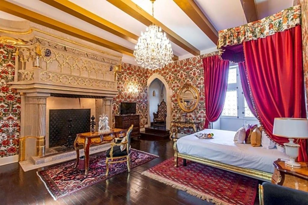 Chateau Le Prieuré Saumur - La Maison Younan