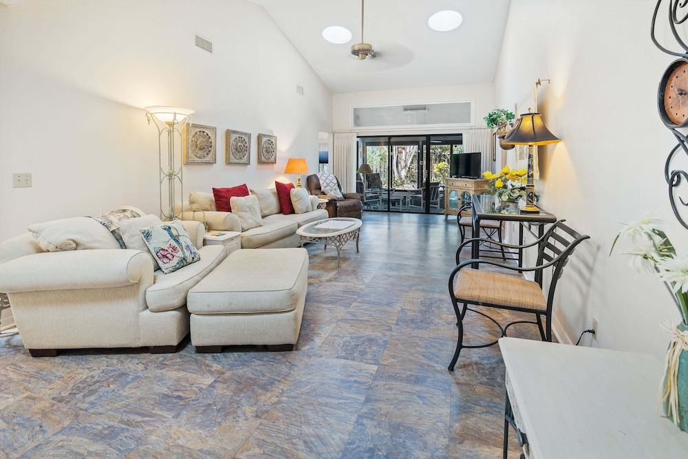 Sea Woods Home 4205