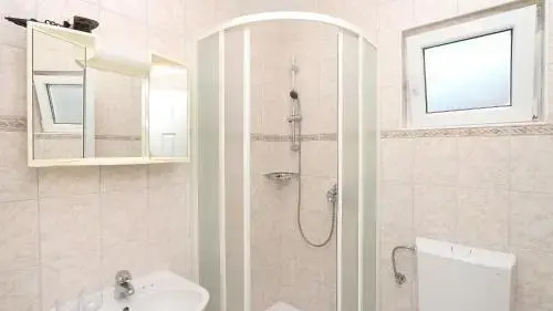 Pansion Komfor Moča