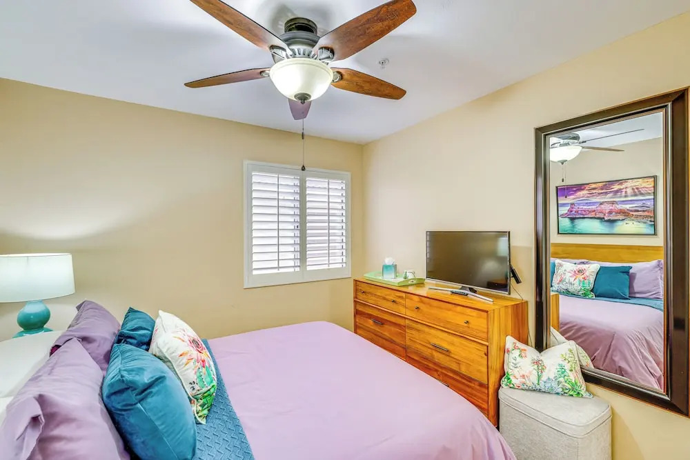 2 Mi to Westworld: Scottsdale Home w/ Heated Pool