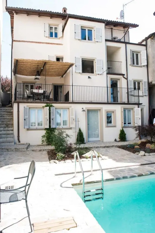 Villa with pool and SPA in Langhe