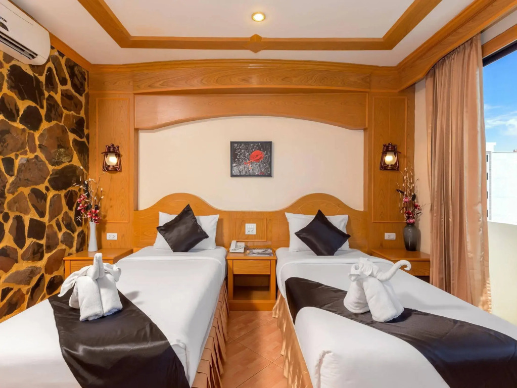 Chang Club Hotel