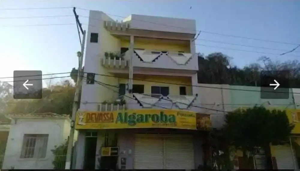 Hotel Algaroba
