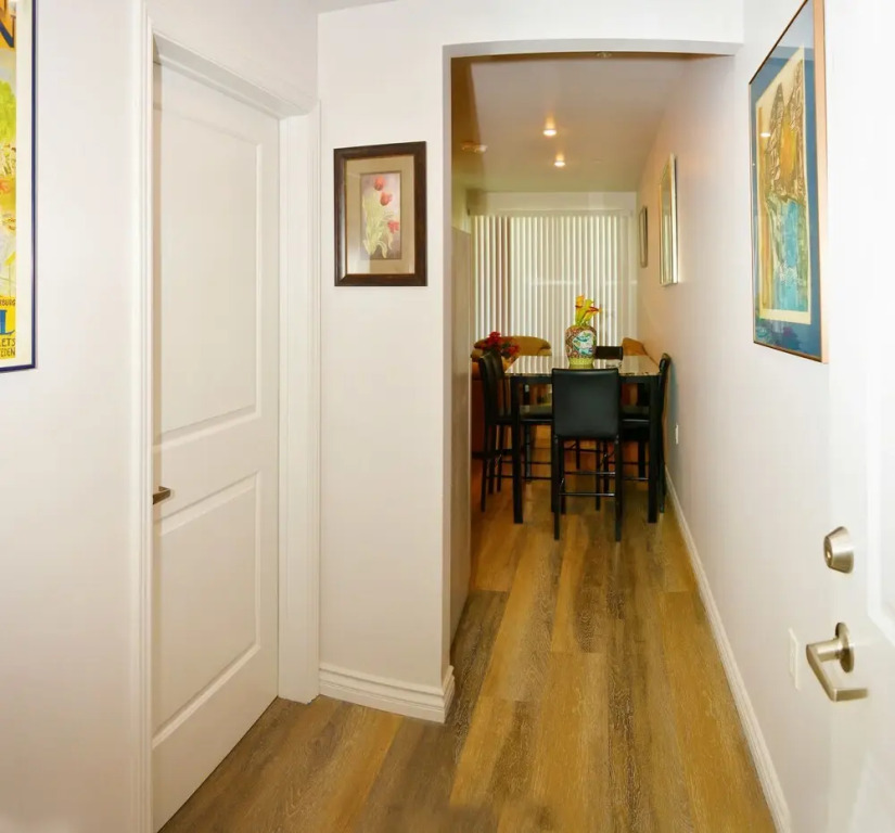 Fully Furnished Apartments near CSUN