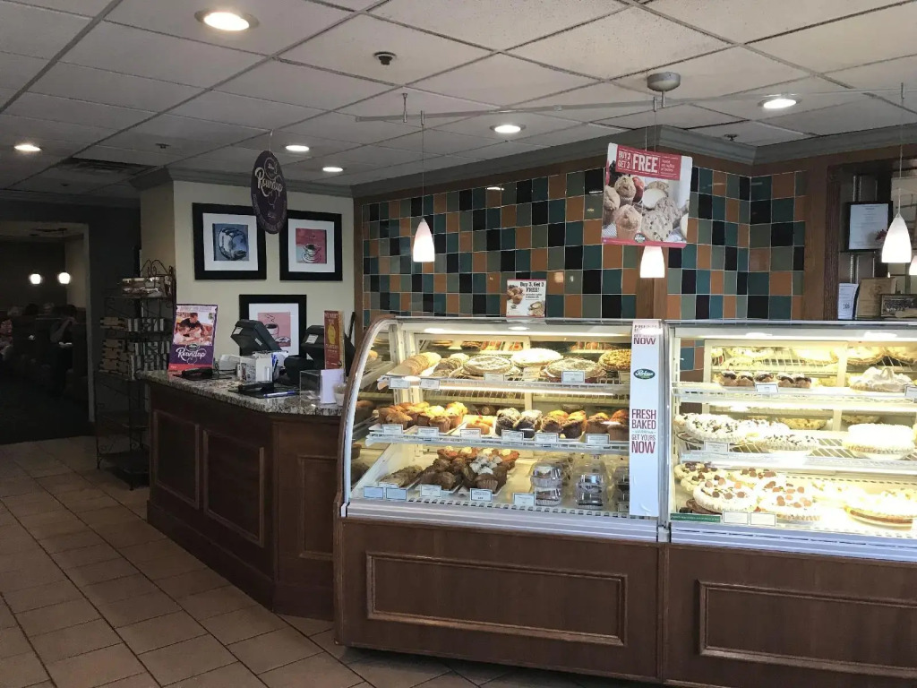 Clarion Inn & Suites Cortland - University Area