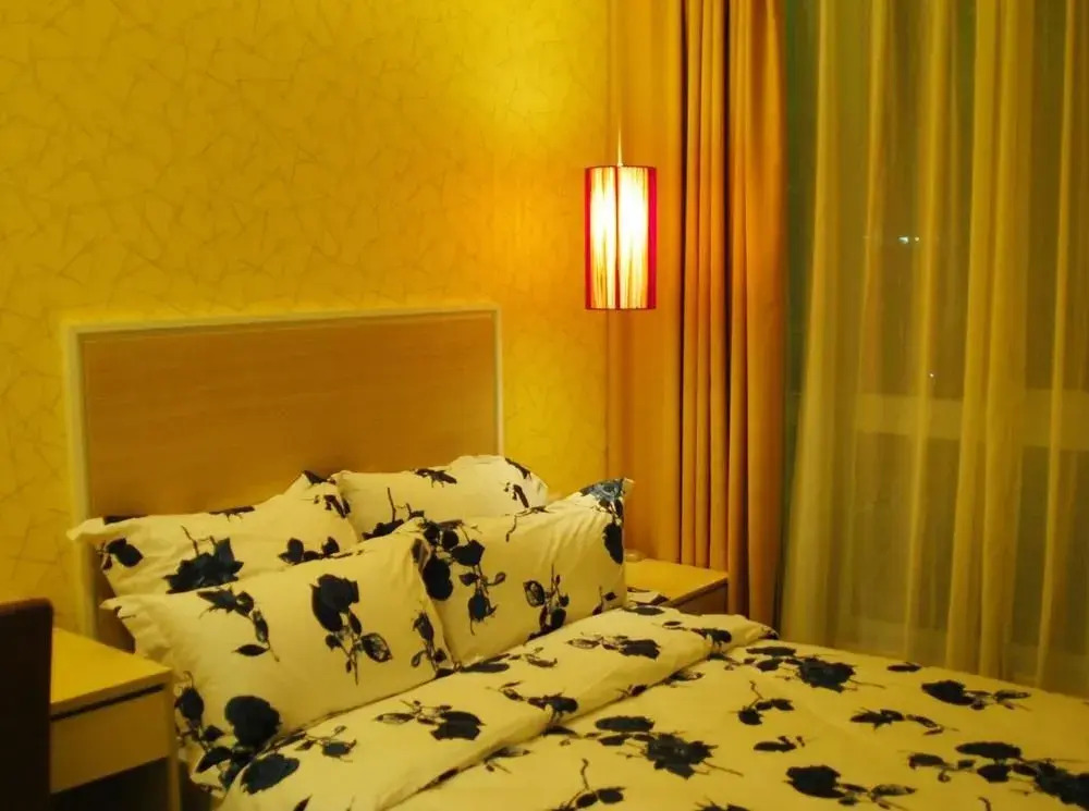 Super 8 Hotel
