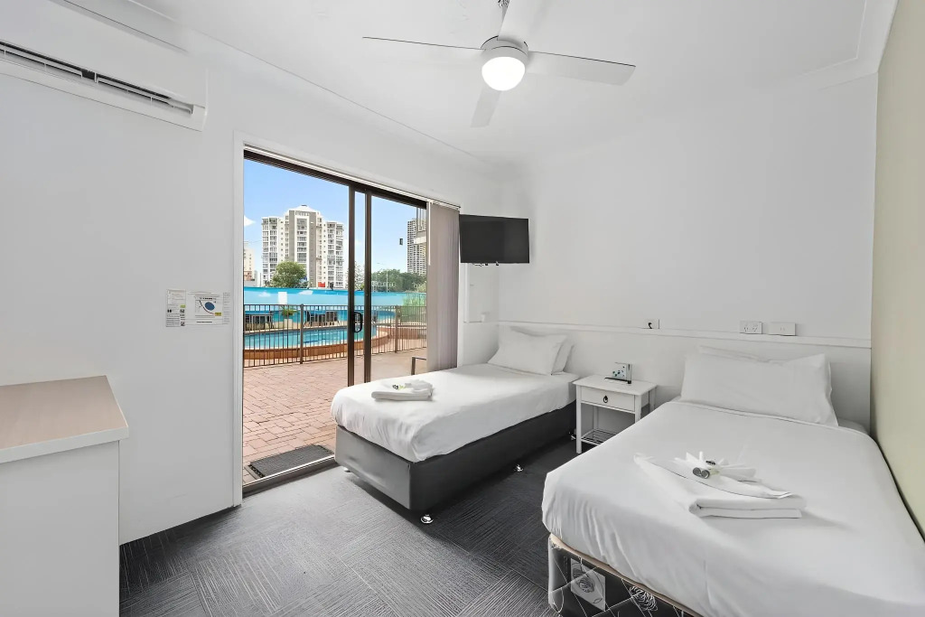 Gold Coast Inn