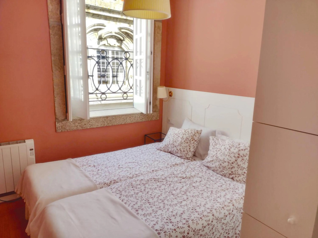 Oporto Center Clean & Cozy Apt 4
